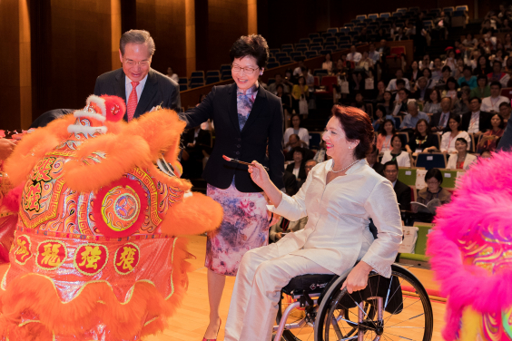Lion Eye-dotting Ceremony in the Asian Family Summit Opening Ceremony: (From left) Professor Arthur Li, Chairman of the Council, The University of Hong Kong, The Honourable Mrs. Carrie Lam, The Chief Executive, HKSAR, and Ms. Daniela Bas, Director of the Division for Inclusive Social Development, Department of Economic and Social Affairs, United Nations