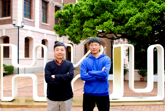 Figure 1. HKU biologists unlock the secrets of epigenetic inheritance. The key members of the research team at HKU include Professor Yuanliang Zhai (left) and PhD student Yuan Gao (right).